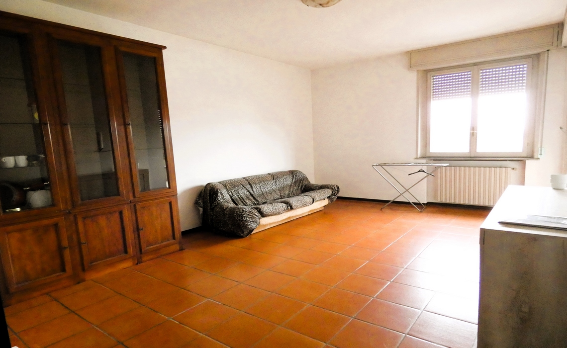 MOLETOLO in bifamiliare