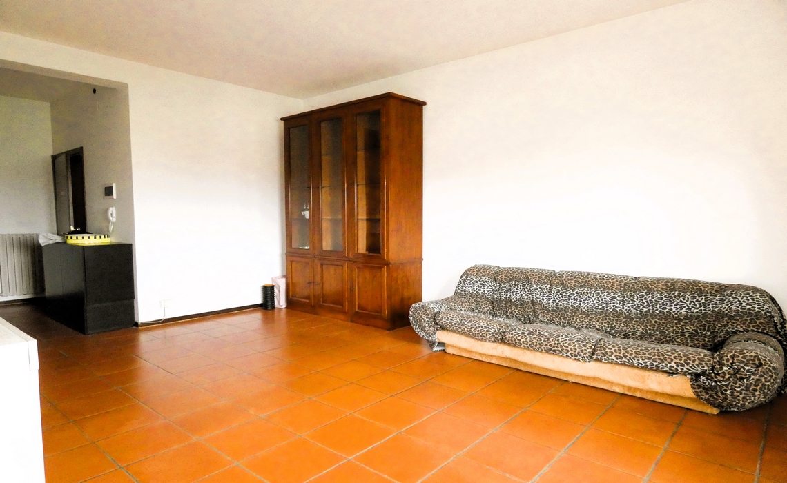 MOLETOLO in bifamiliare