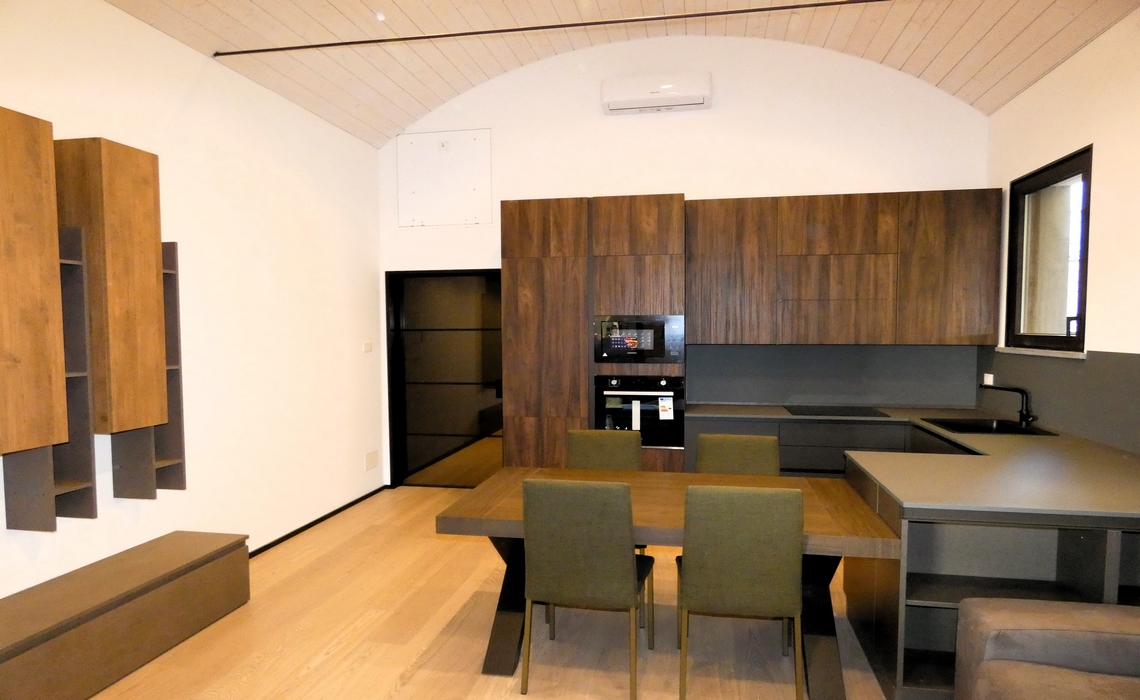 LOFT INDIPENDENTE zona Ospedale