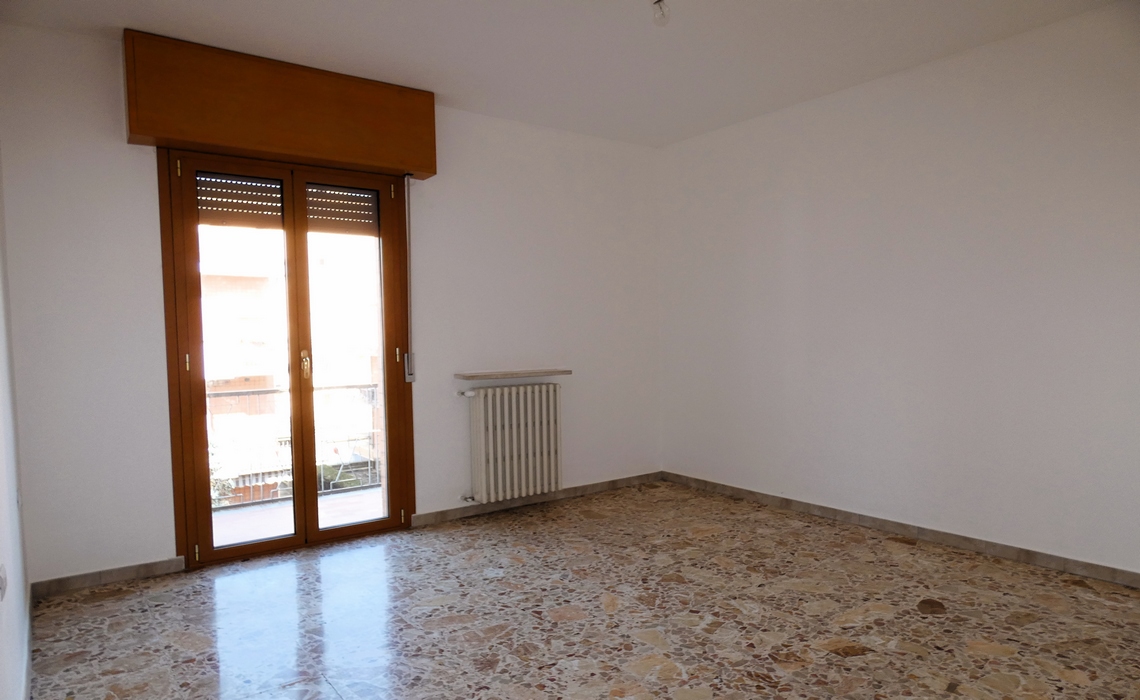 PIAZZALE SALSI in palazzina