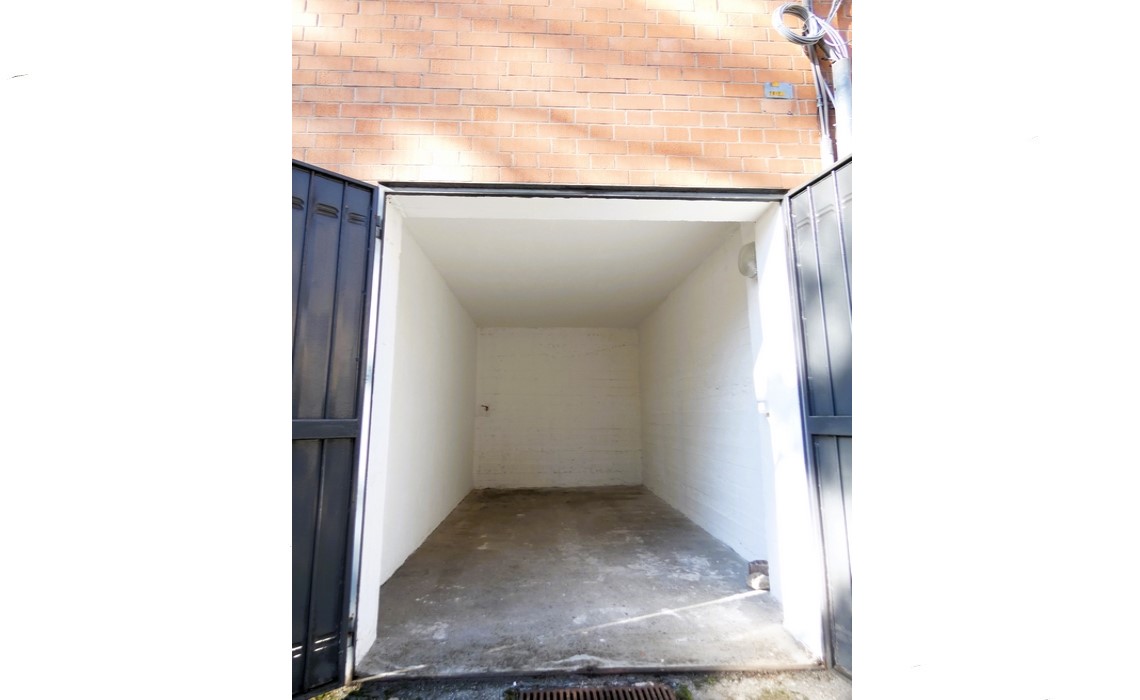 PIAZZALE SALSI in palazzina