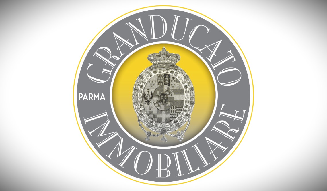 CROCETTA ampio box auto - comoda manovra