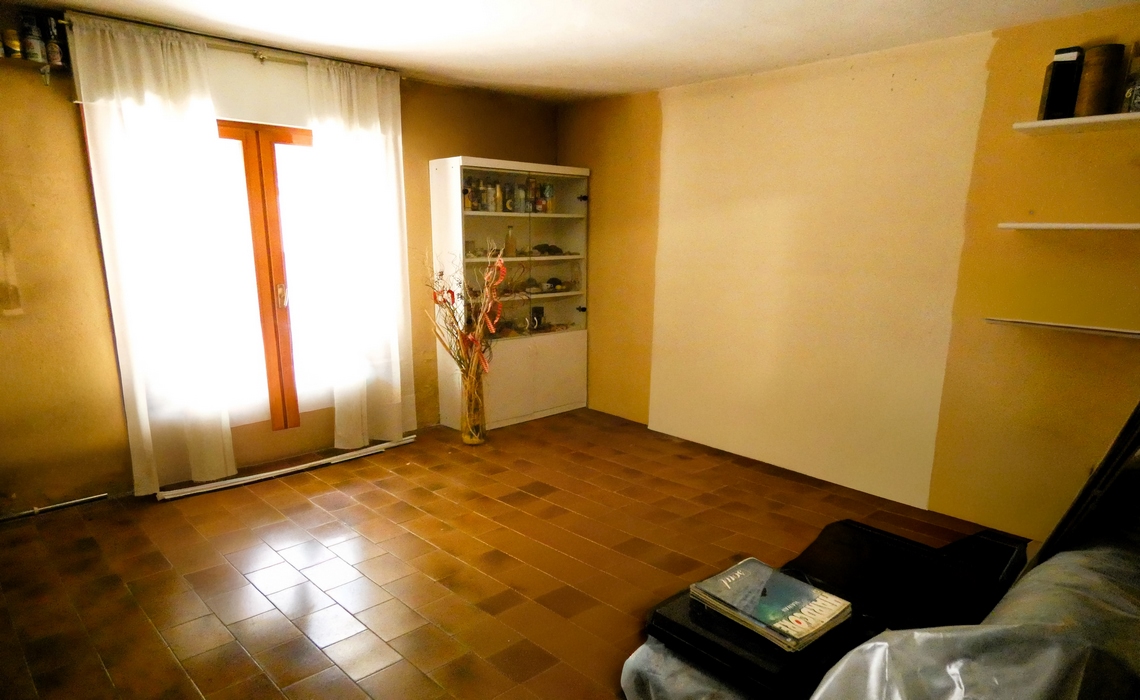 Via Sidoli interno contesto signorile
